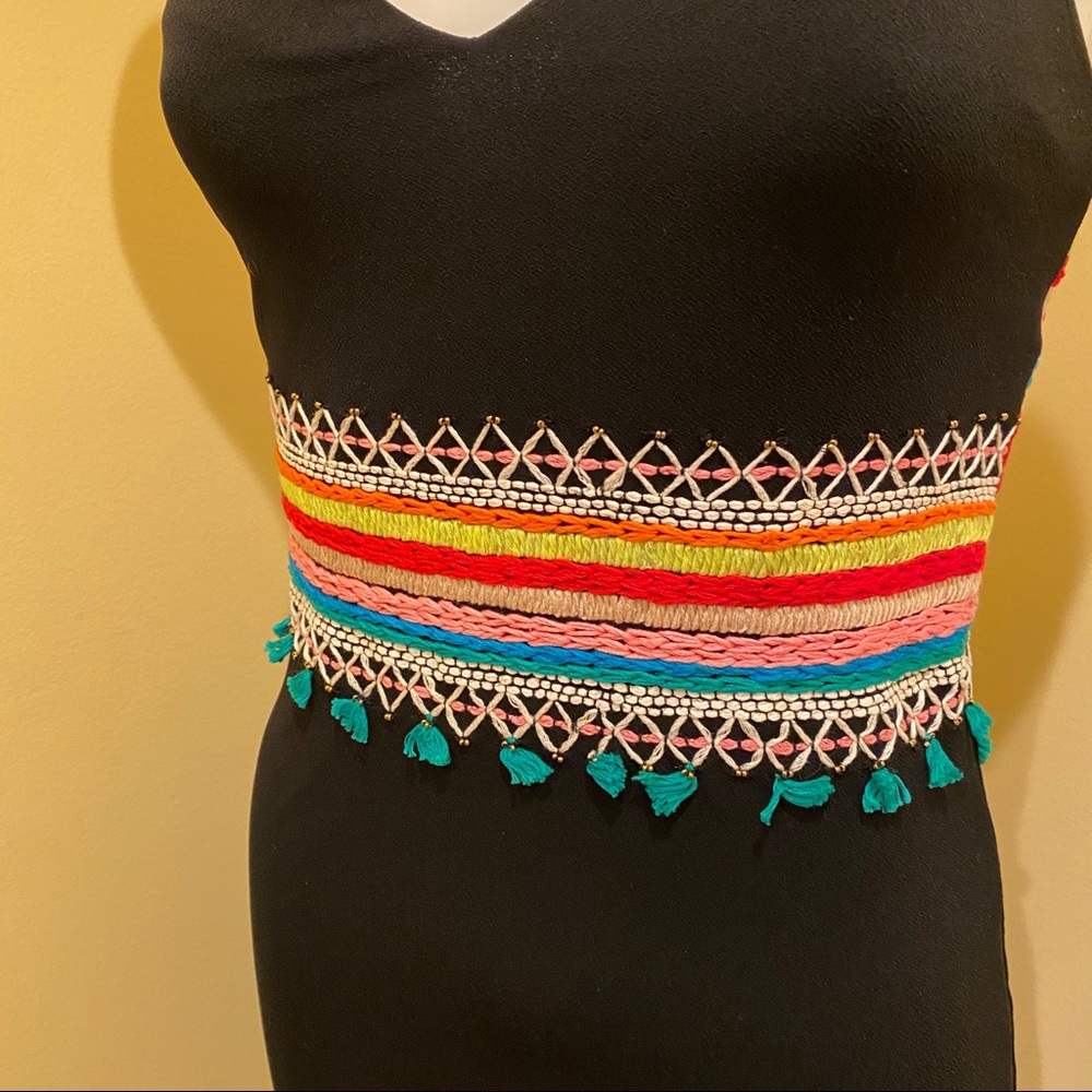 🎀SOLD🎀Alice + Olivia Loralee Embroidered Dress - Picture 6 of 8